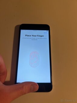 iPhone 6 Plus 64gb Sliver v dobrem stavu - 7