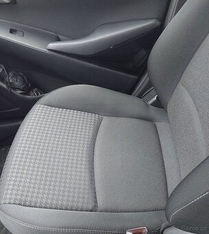 Mazda 2   1.5  55kw - 7
