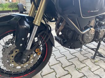 Yamaha XT1200 Super Tenere r. v. 2011 - 7