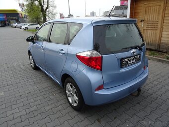 Toyota Verso - S 1.33 VVT-i Lounge, kamera - 7