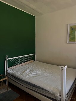 postel IKEA Nesttun – rám + rošt - 7