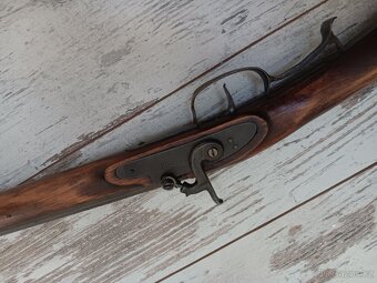 Perkusni puška longrifle .36 - 7