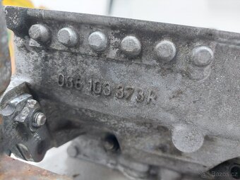 Hlava motoru BMM + BLS - 038 103 373 R - 7
