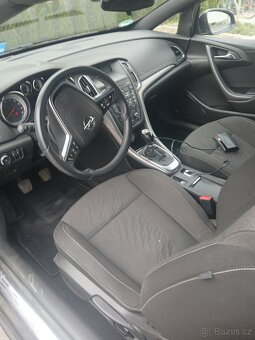 Opel cascada 1,4 - 7