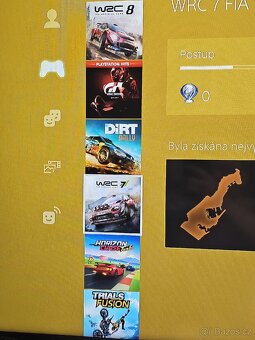 Playstation 4 Pro 1TB, 2 ovladače + 41 her - 7