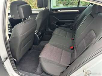 Volkswagen Passat 1.4 TSI 110kw, Výbava - 7