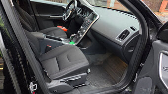 Volvo XC60, 2.0 diesel 133KW  D4    08/2014 - 7