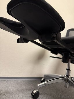 Ergonomická židle Sihoo M18 s výsuvnou opěrkou nohou - 7