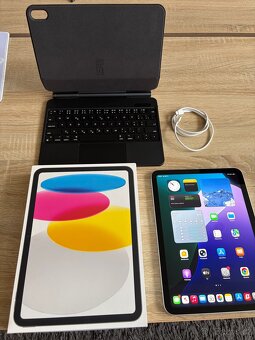 Apple iPad 11" 128GB WiFi Stříbrný 2025 - 7