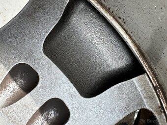 OZ Opera II 8,5J R18 5x120 - 7