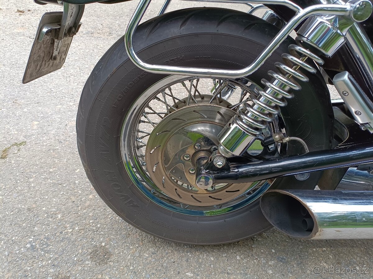 Suzuki VS 1400 Intruder - 8