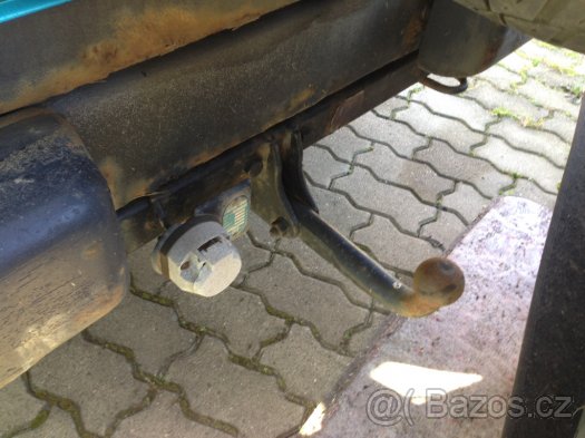 Opel Frontera 2,0i 85kW 1994 4x4 - díly - 8