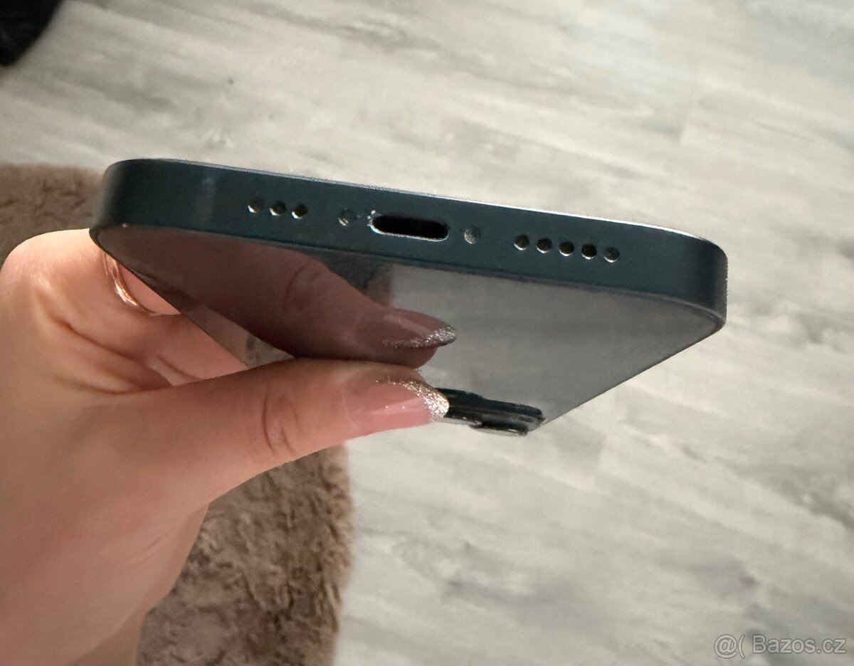 iPhone 14 a Apple Watch series 3 - 8