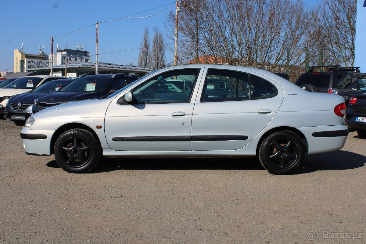 Renault Mégane 1,4 i 16V ČR,KLIMATIZACE,2003 - 8