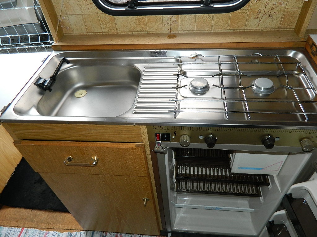 Karavan Wilk - 8