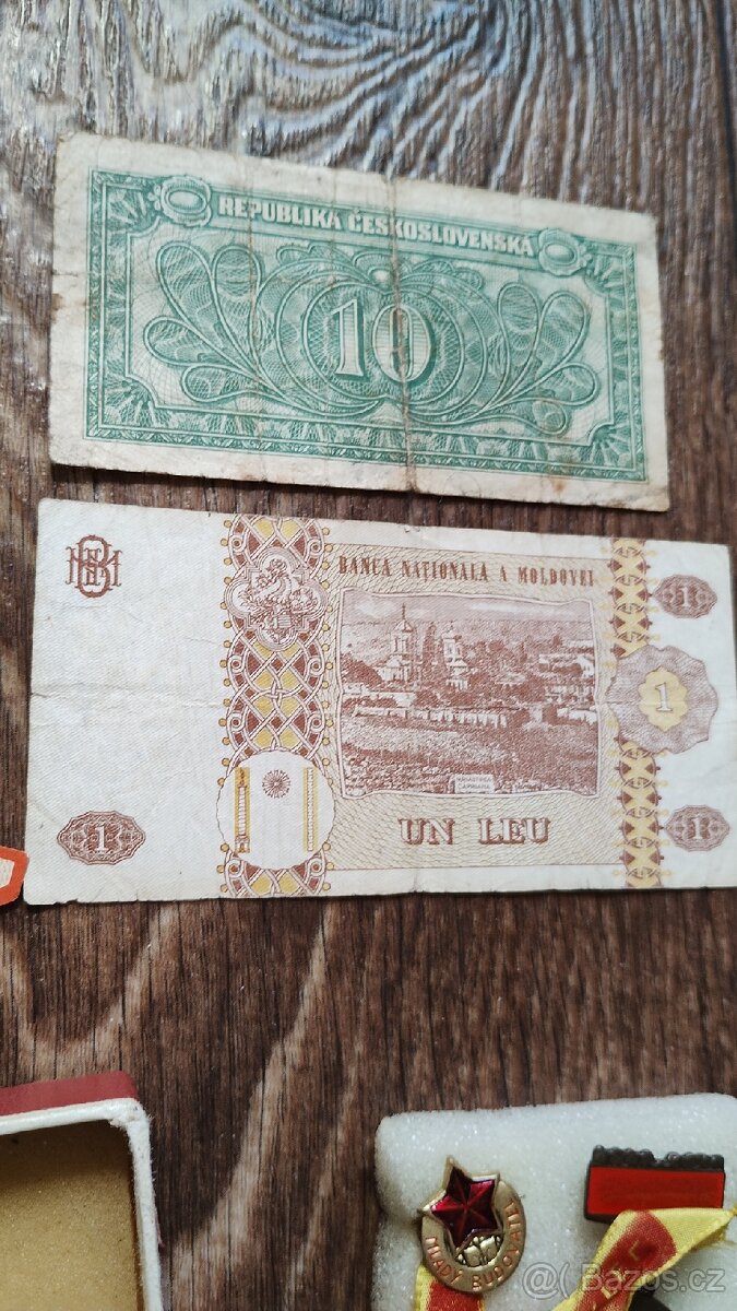 Plaketa, bankovky atd. - 8