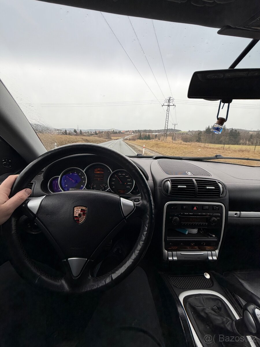 Porsche Cayenne S 4.5 v8 Manuál - 8