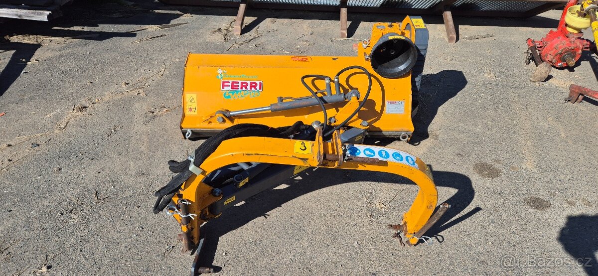 Mulčovač stranový ( příkopový) FERRI - 8