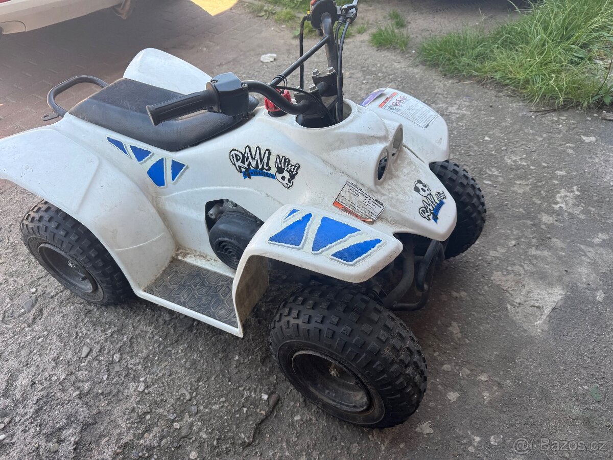 SMC Buzz 50 Ctyrkolka detska - 8