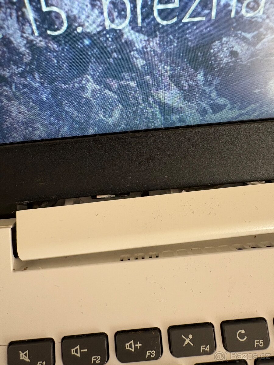 Prodám notebook Lenovo IdeaPad 330 – funkční - 8