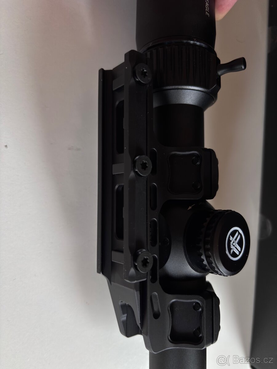 Optika Vortex Strike Eagle 1-8x24 AR-BCD3 - 8