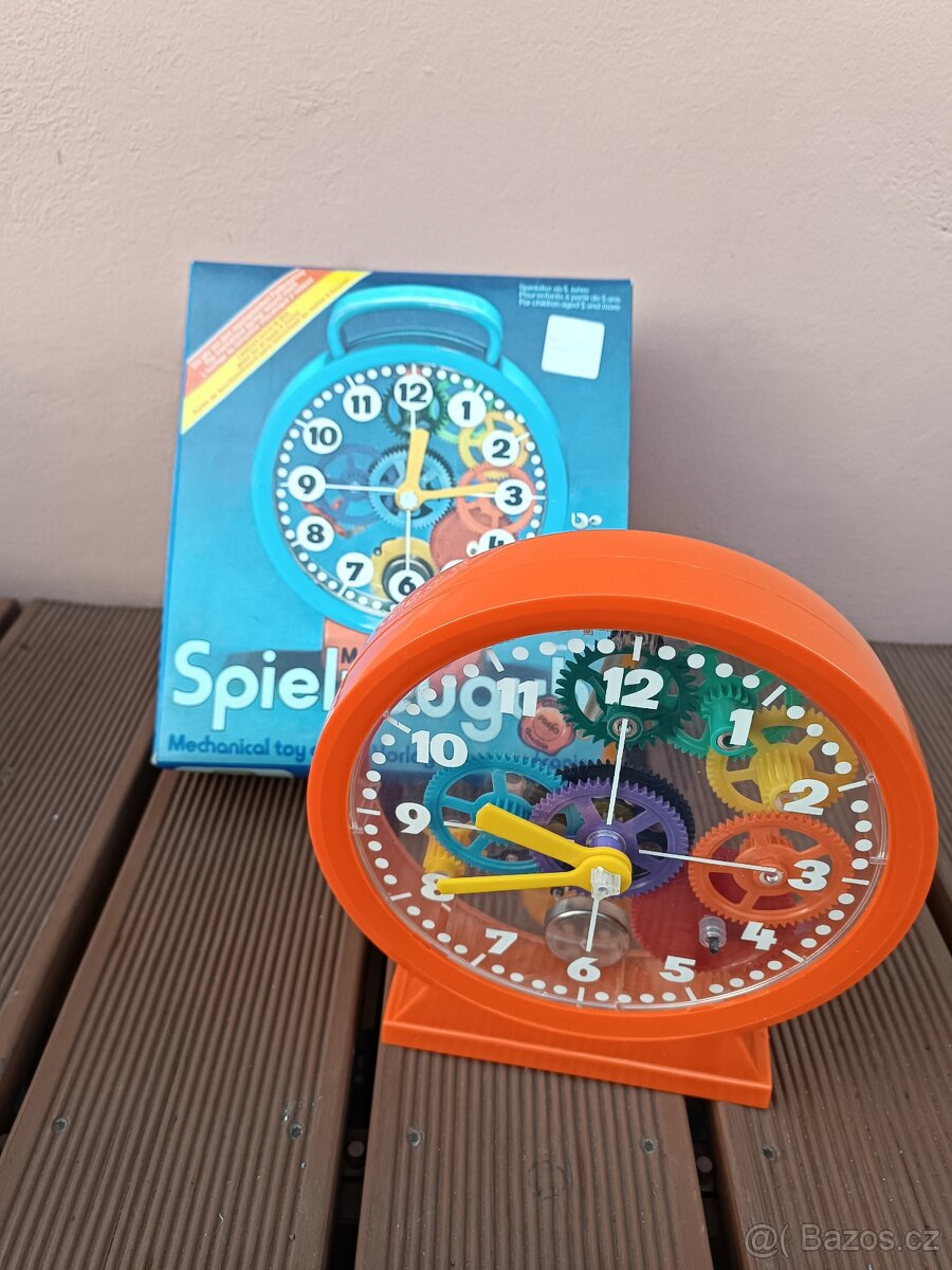 Skládací hodiny NDR s návodem v původní krabici. - 8