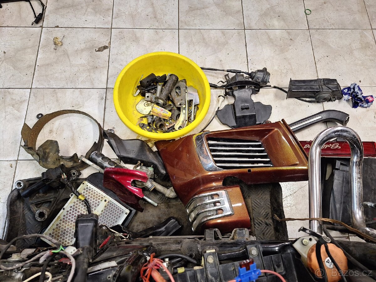 Honda Goldwing 1500 GL 1500 díly - 8