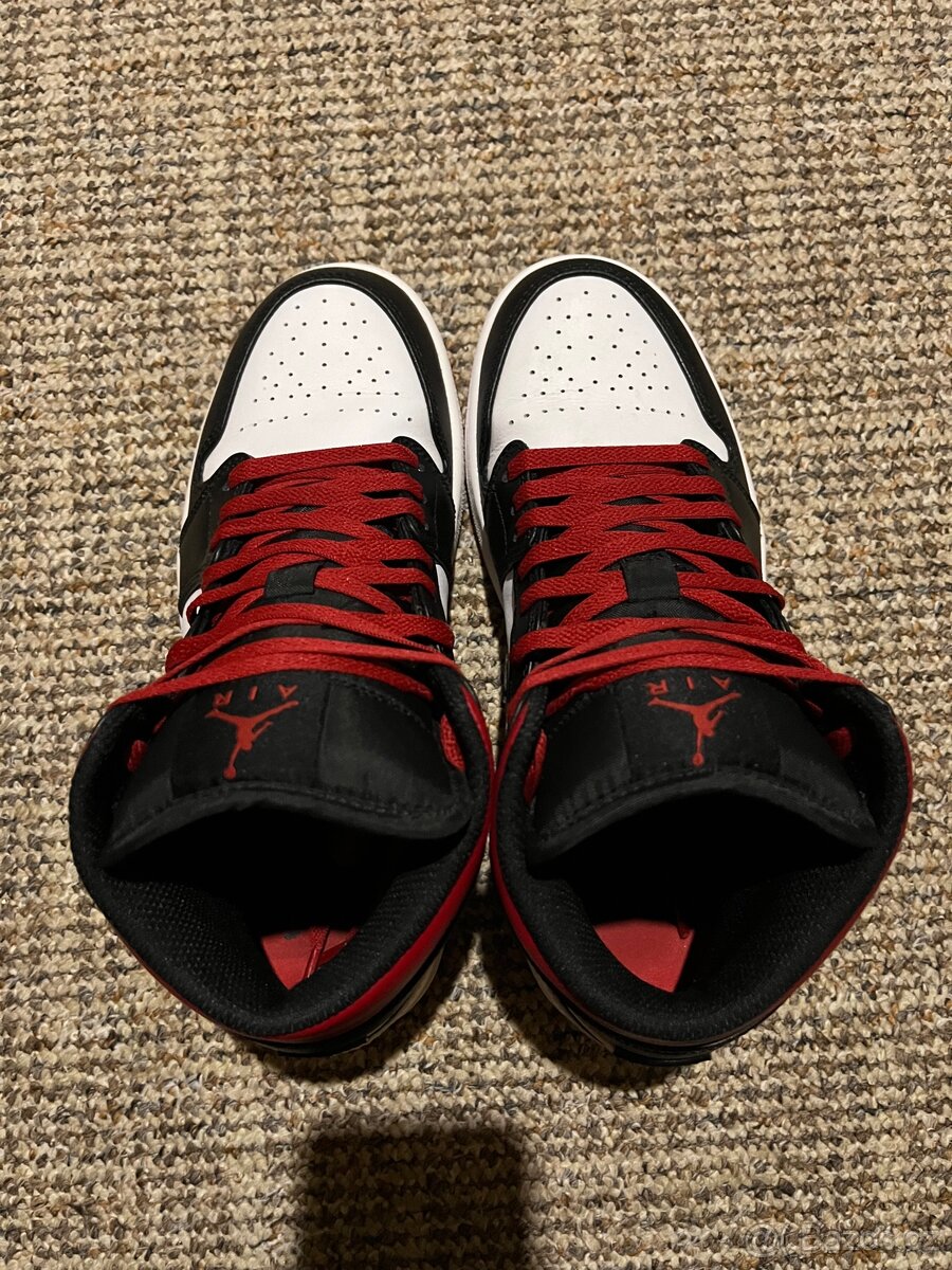Nike Air Jordan 1 Mid - 8