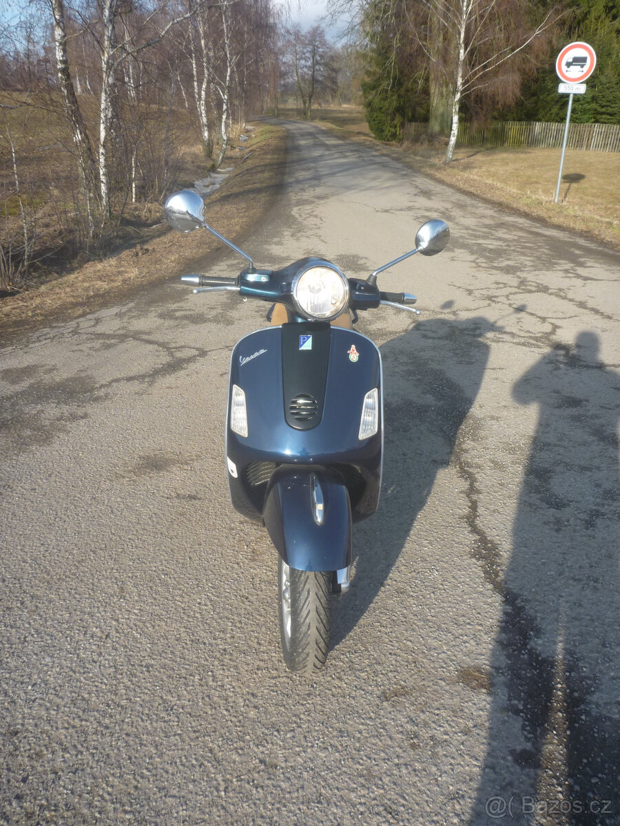 Vespa GTS 250 i.e. - 8