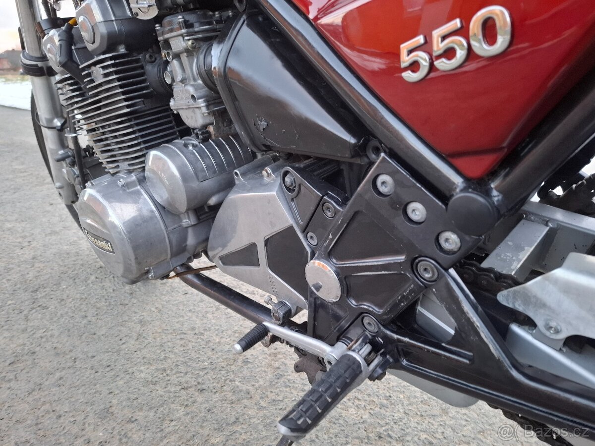 Prodám Kawasaki Zephyr 550 - 8