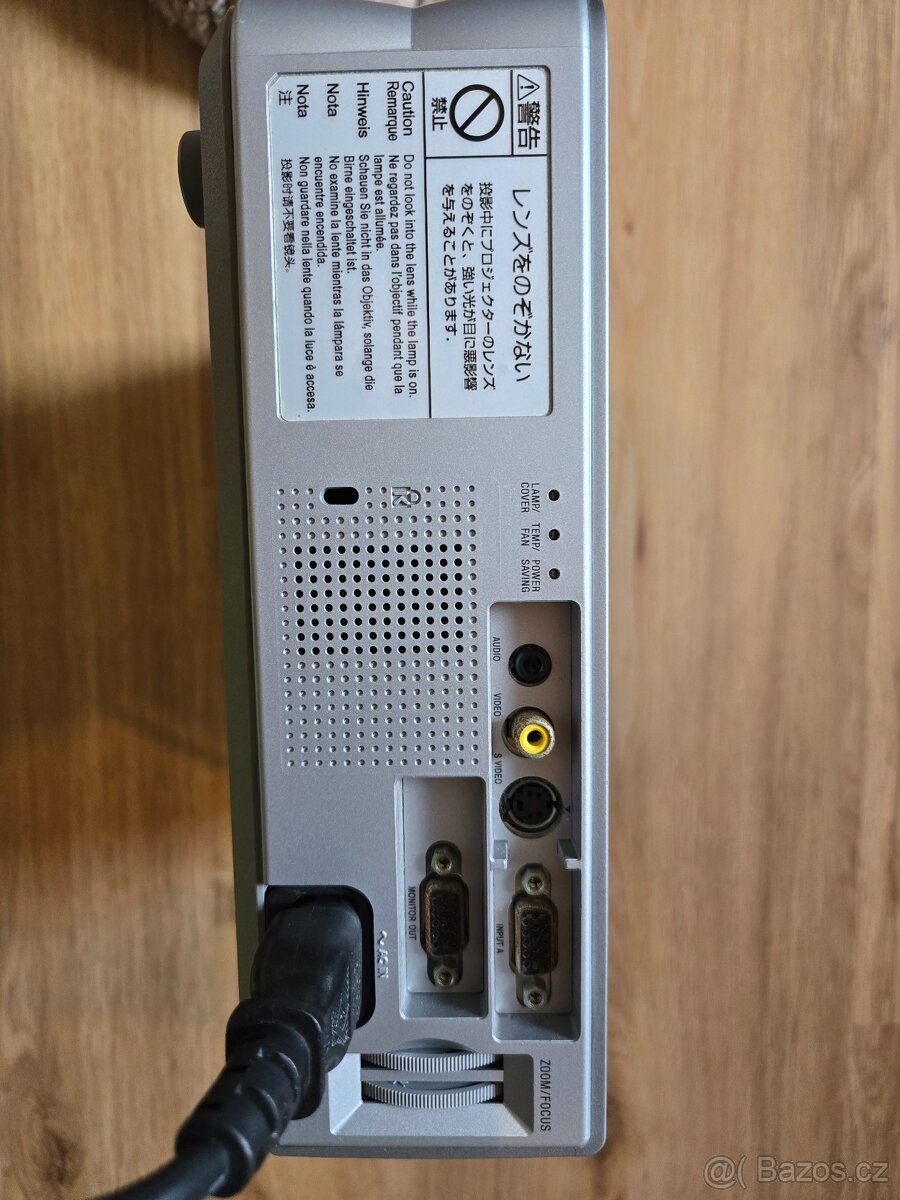 Sony VPL-CS7 projektor - 8