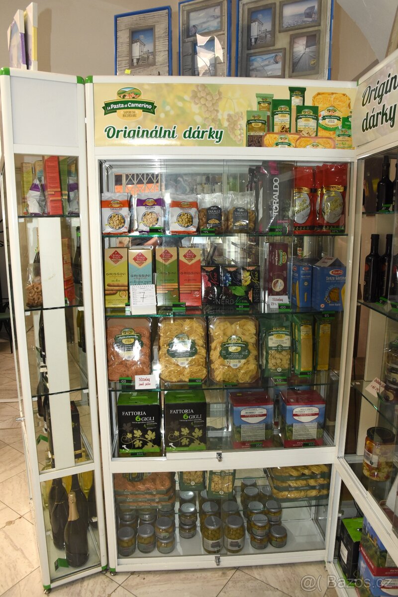 Vitríny, pulty, skřínky, pracovní stoly - 8