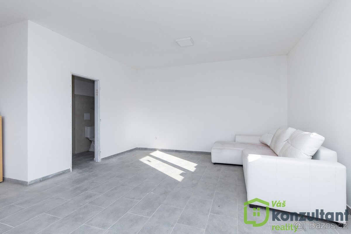 Pronájem skladu 400 m², Březské, ev.č. 00938 - 8