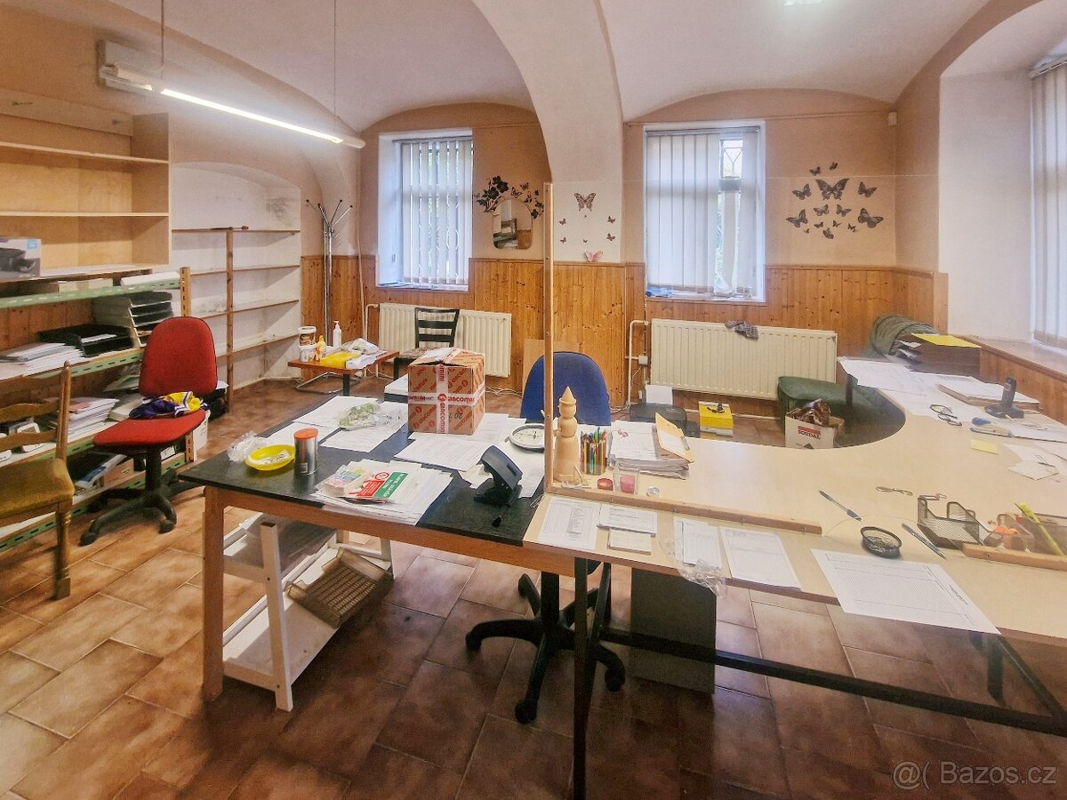 Prodej dvou propojených nemovitostí, Zákupy u České Lípy - 8