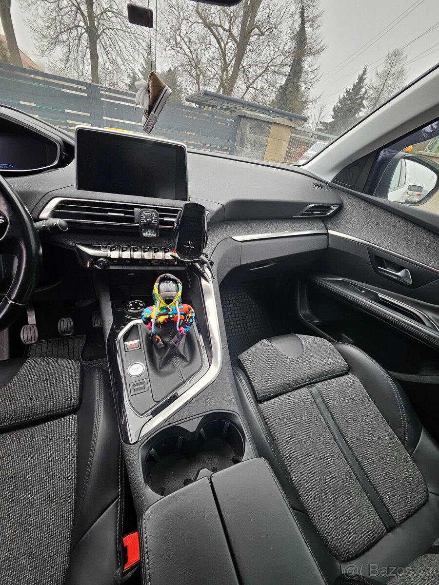 Na prodej Peugeot 3008 - 8