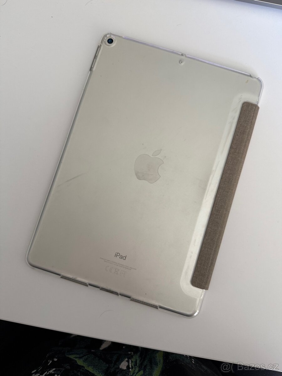 Apple iPad Air (3rd generation) 64 GB - 8