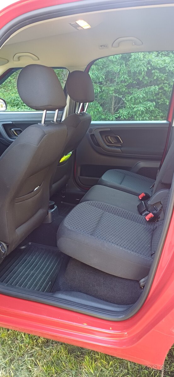 Roomster 1.6 Tdi 77kw - 8