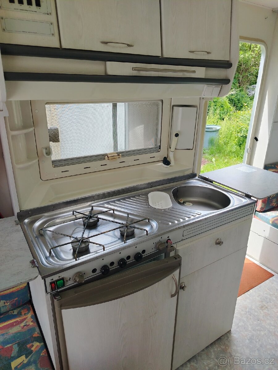 Karavan: chateau chiara 395c - 8