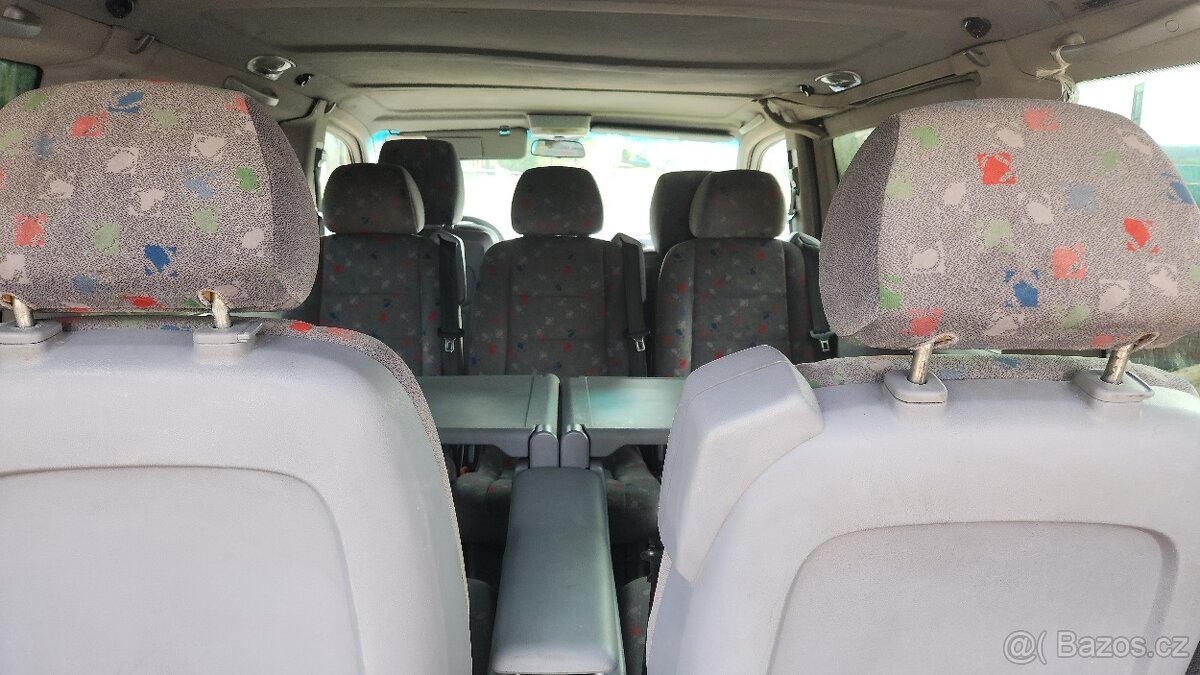 Mercedes V220 CDI 7míst se stolem - 8