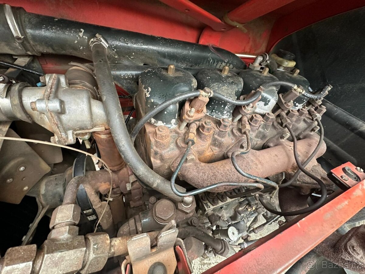 Traktor Zetor 7245, r.v.1990, první majitel, zachovalý stav - 8