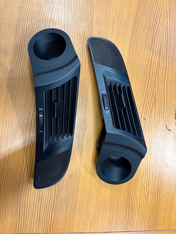 BMW e39 - díly interiéru - 8