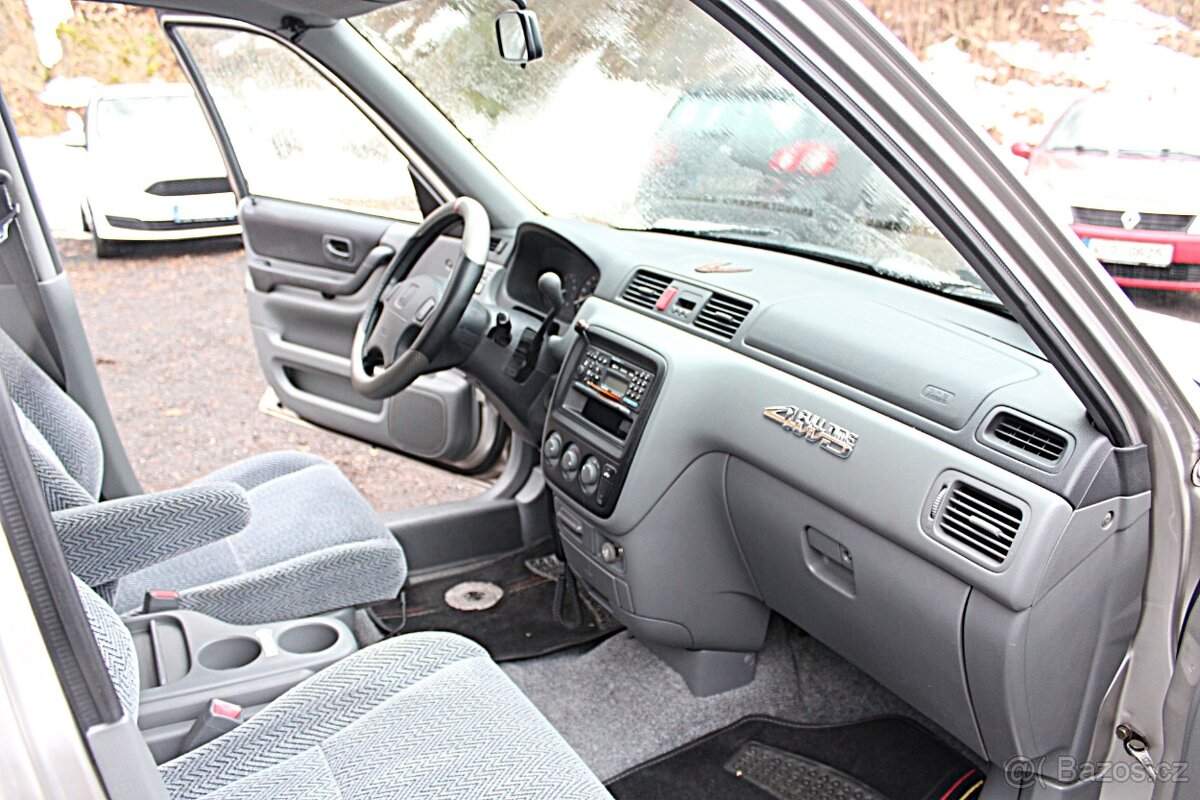 Honda CR-V - 8