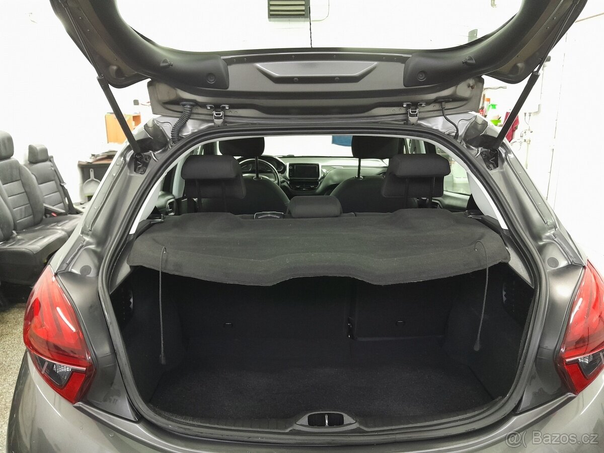 Peugeot 208 1.2 VTI-12V - 8