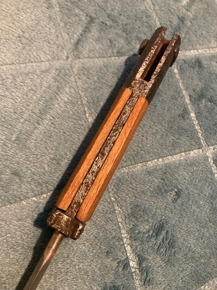 Bajonet pro pušku Mauser - 8