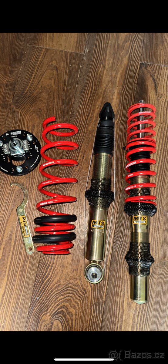 BMW E34 525i 1989 řadový šestiválec - 8