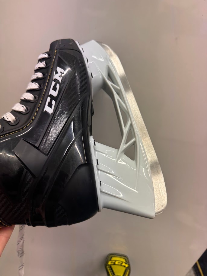 BRUSLE CCM TACKS 9355, vel. 42/7 D - 8