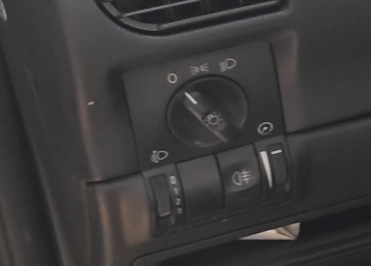 Díly z Opel Corsa C - 8