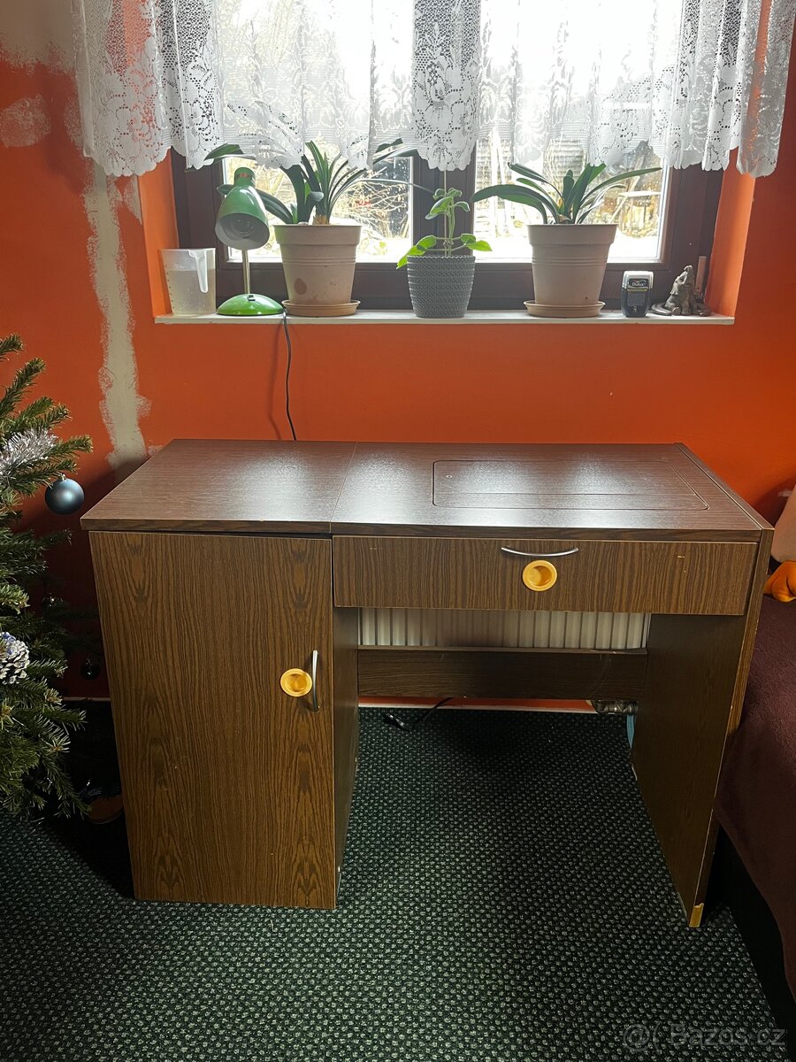 Šicí stroj Veritas - 8