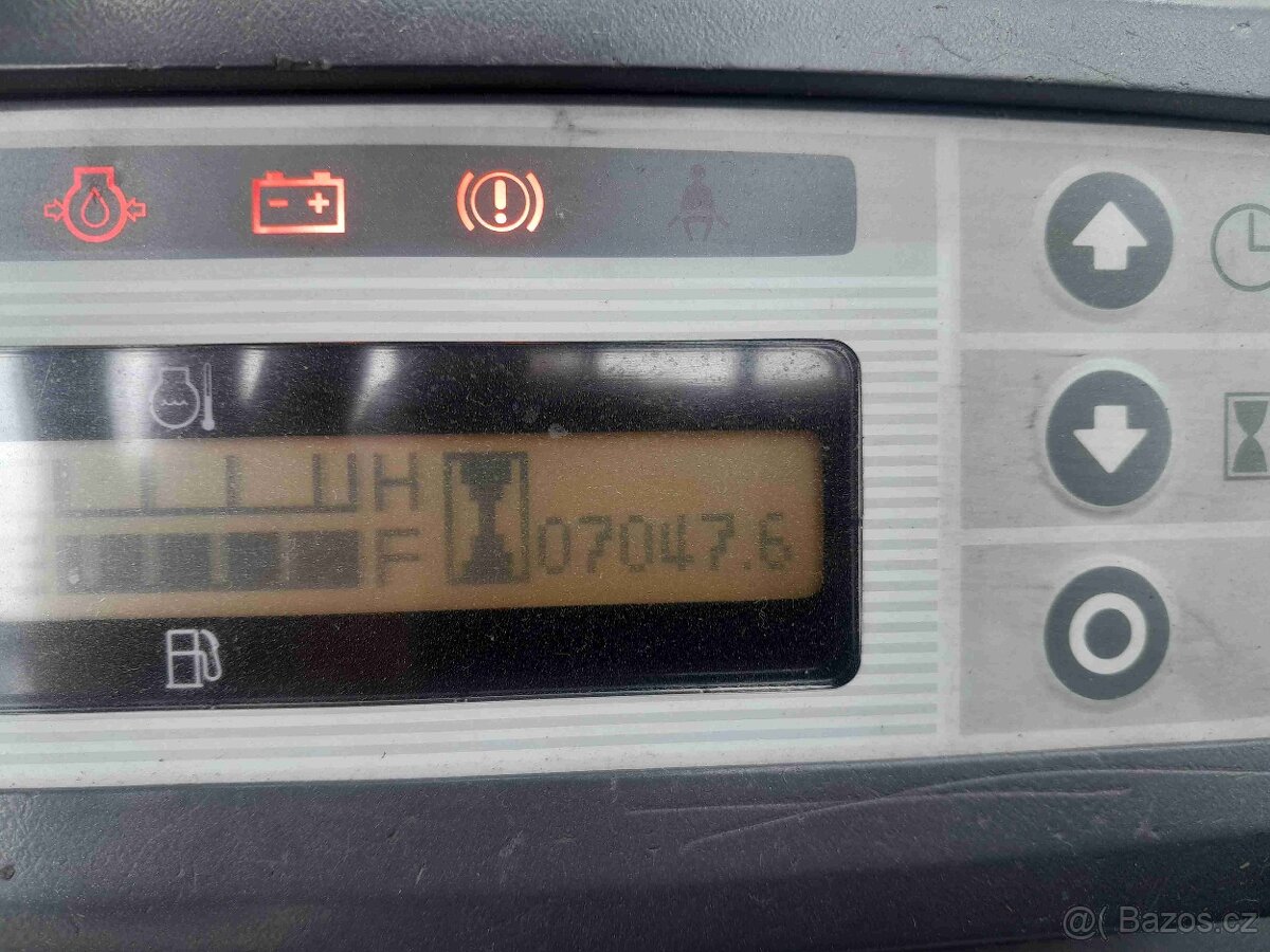 NISSAN DX15 - 8