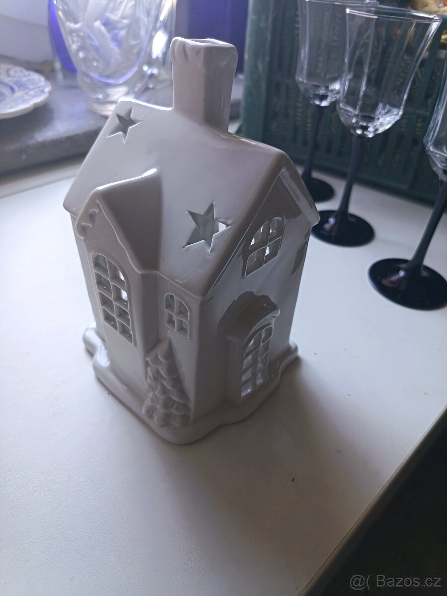 Dekorativní sklo a keramika - 8